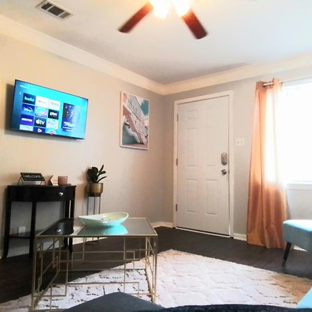 Cheeful, 2Bed X 1Bath Brick House Villa นิวออร์ลีนส์ ภายนอก รูปภาพ
