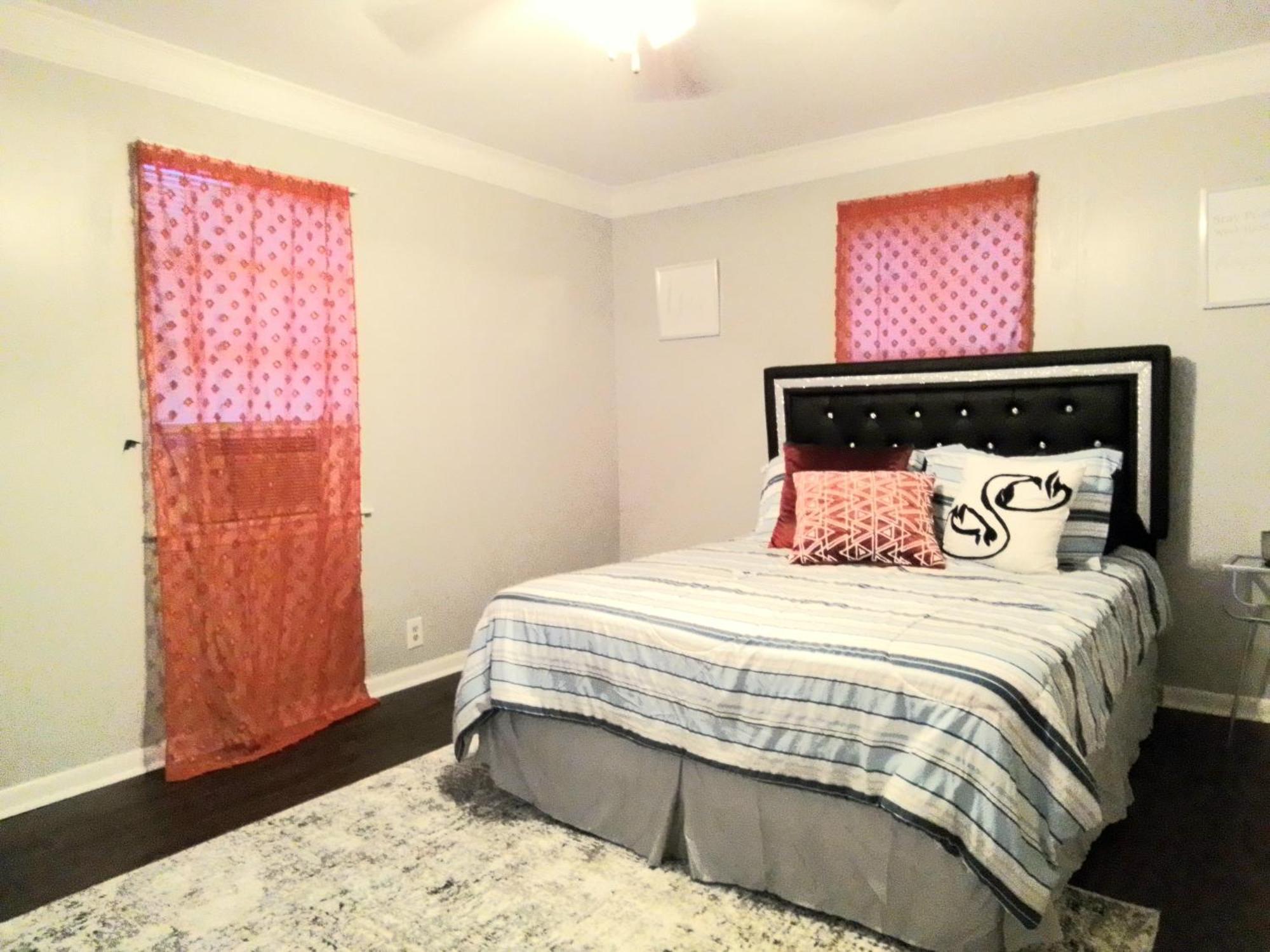 Cheeful, 2Bed X 1Bath Brick House Villa นิวออร์ลีนส์ ภายนอก รูปภาพ